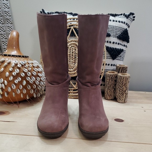 Keen Akita Wedge Slouchy Boots Mid Calf Pull On Mauve Leather Women's 10/40.5 - Picture 2 of 16